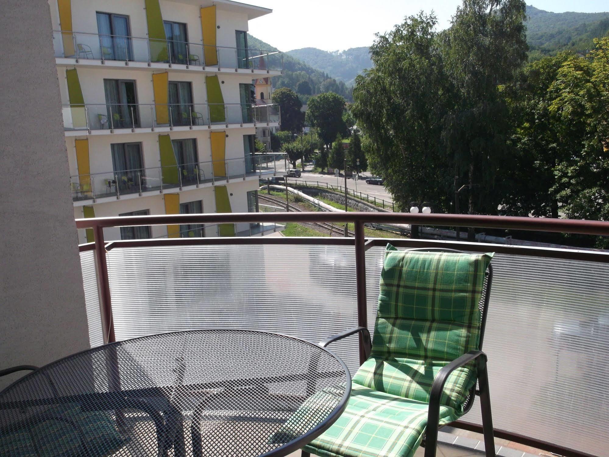 Appartamento Pikk Trenčianske Teplice Esterno foto
